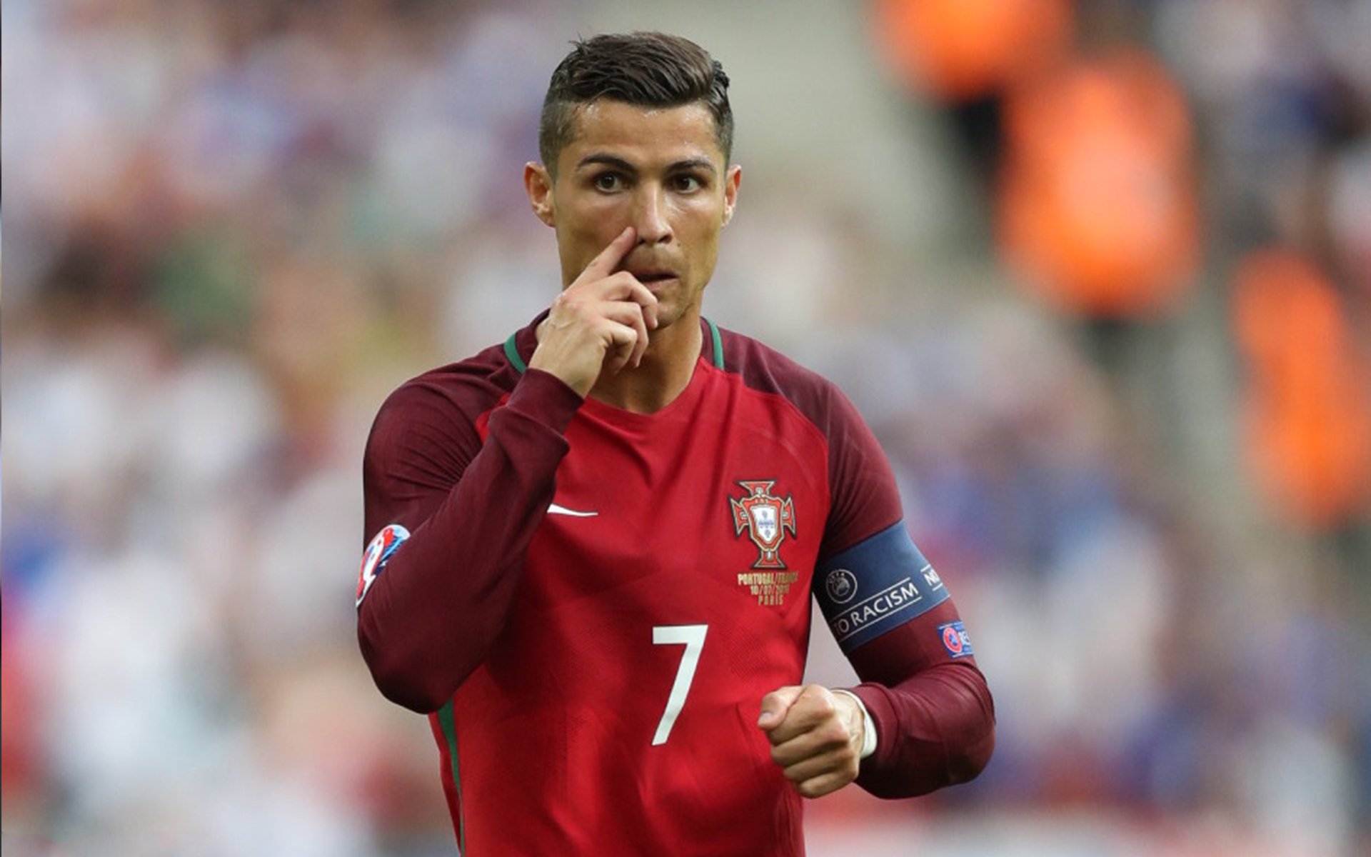 球迷专属：线上投票评选本月最佳表现，球赛投票